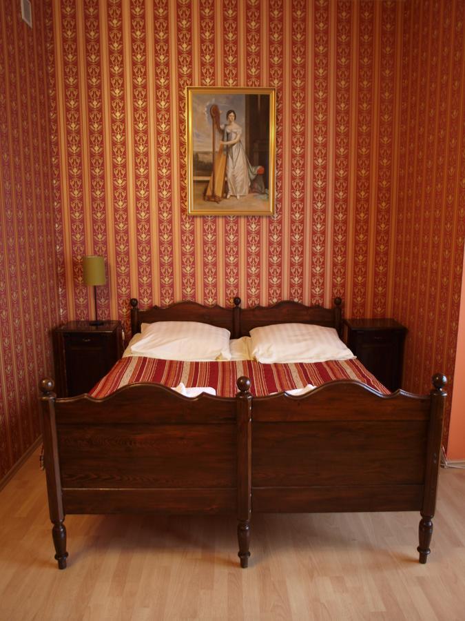 Hotel I Restauracja Chopin Жары Экстерьер фото